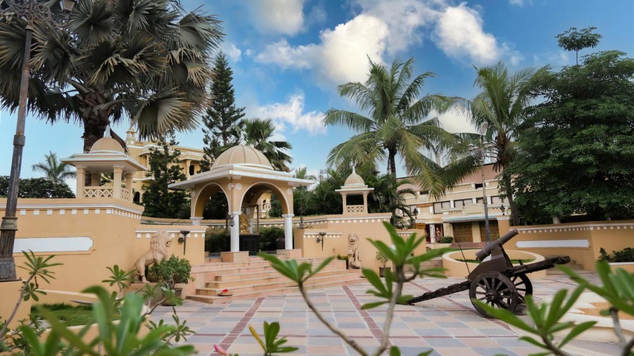 Heritage Khirasara Palace Rajkot Eksteriør bilde