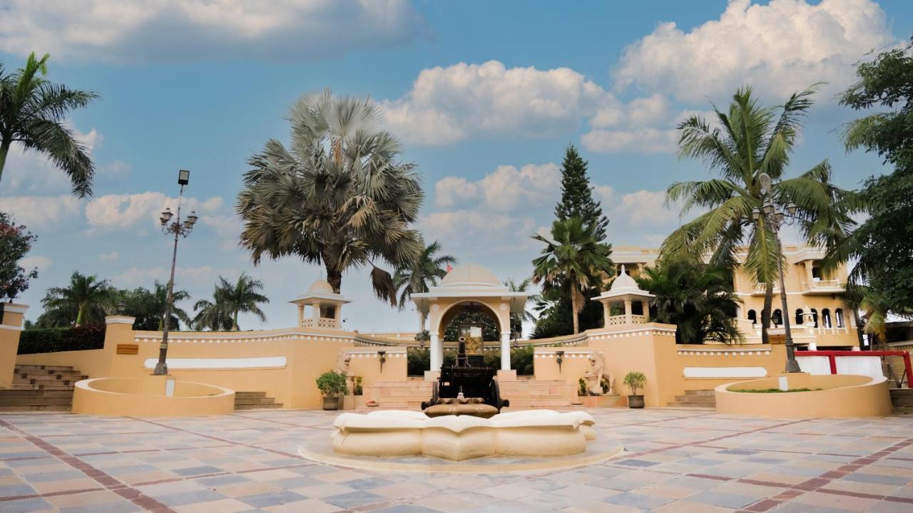 Heritage Khirasara Palace Rajkot Eksteriør bilde