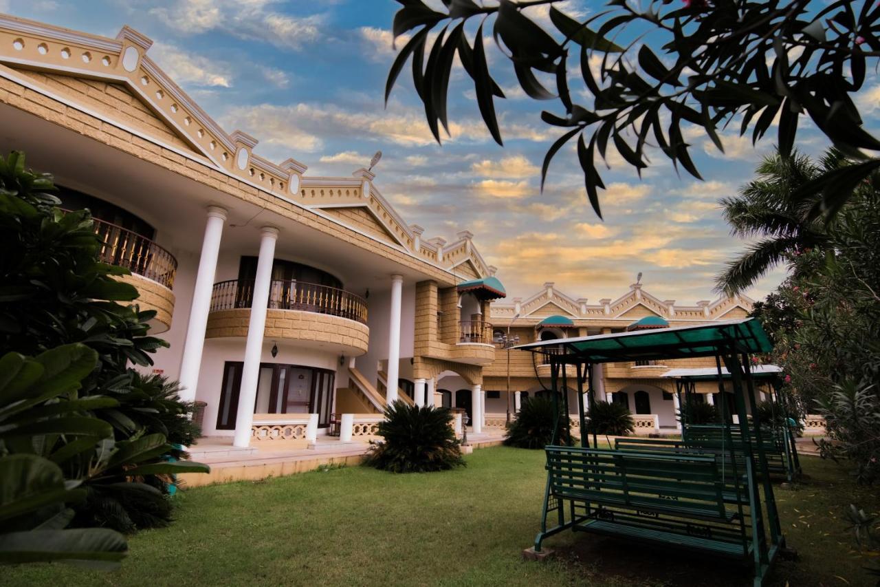 Heritage Khirasara Palace Rajkot Eksteriør bilde