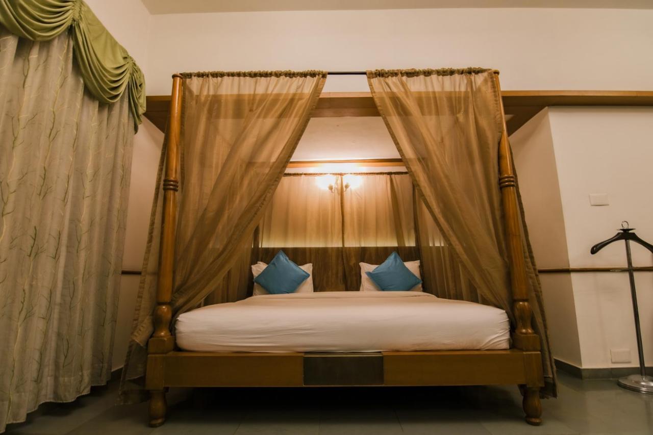 Heritage Khirasara Palace Rajkot Eksteriør bilde