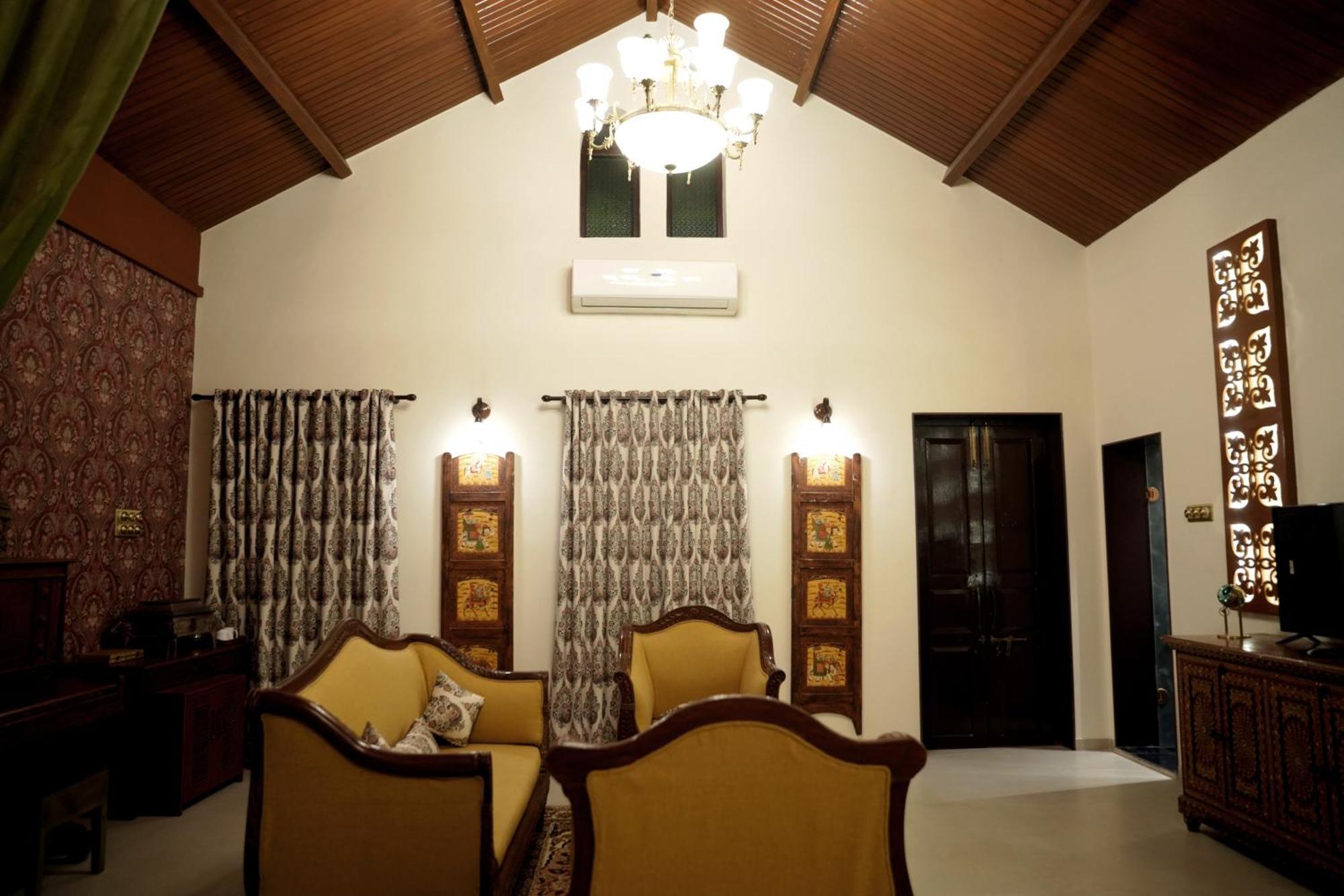 Heritage Khirasara Palace Rajkot Eksteriør bilde